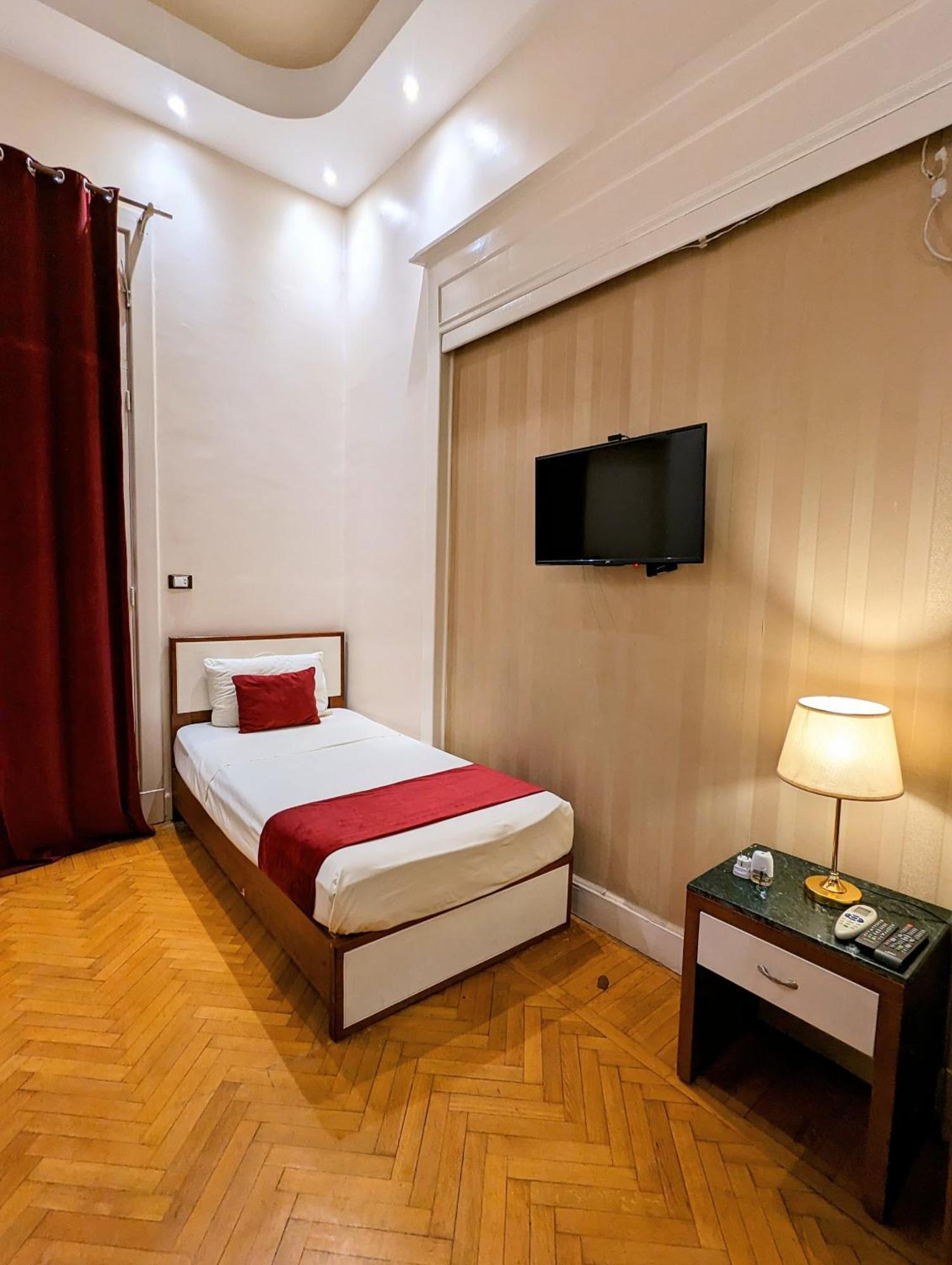 Nour Hostel Kaherah Luaran gambar